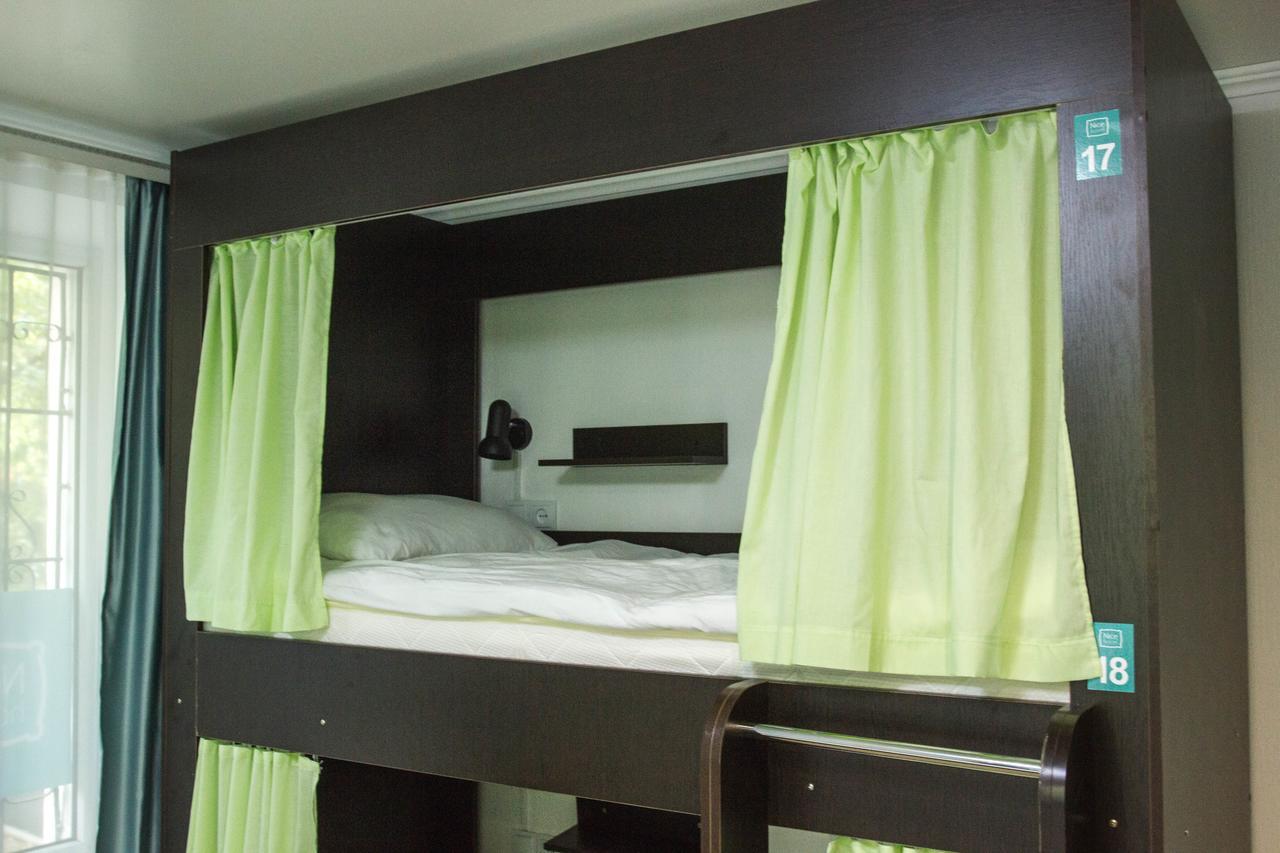 Nicehostel อัลมาตี ภายนอก รูปภาพ