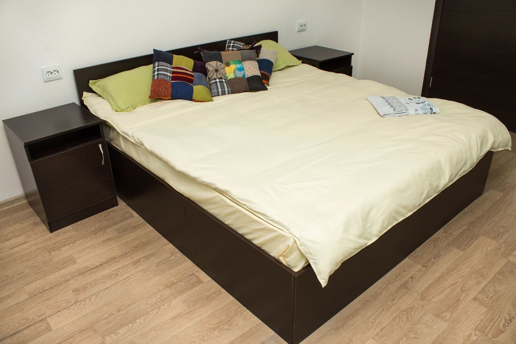Nicehostel อัลมาตี ภายนอก รูปภาพ
